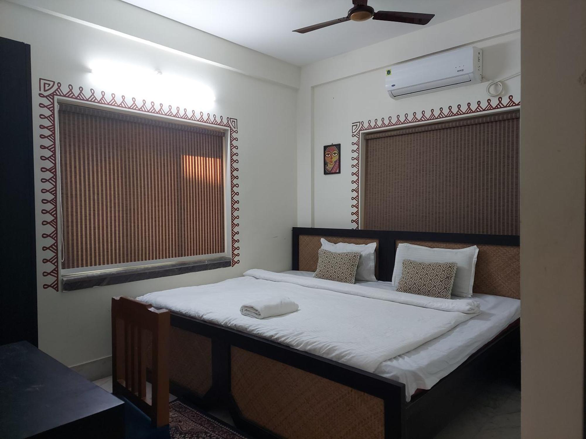 Hotel Kolam Shānti Niketan Exterior foto